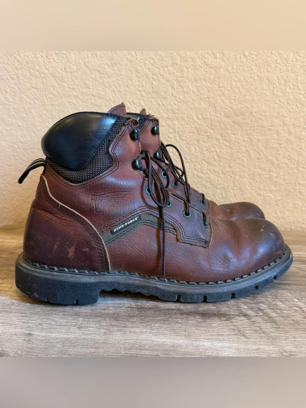 Red Wing DYNAFORCE Steel Toe Work Boots Mens 9.5 D